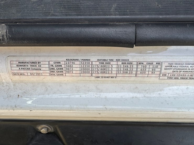 2022-kenworth-t680-image-74