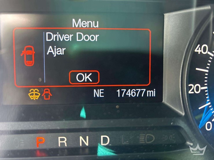 2016-ford-explorer-image-6