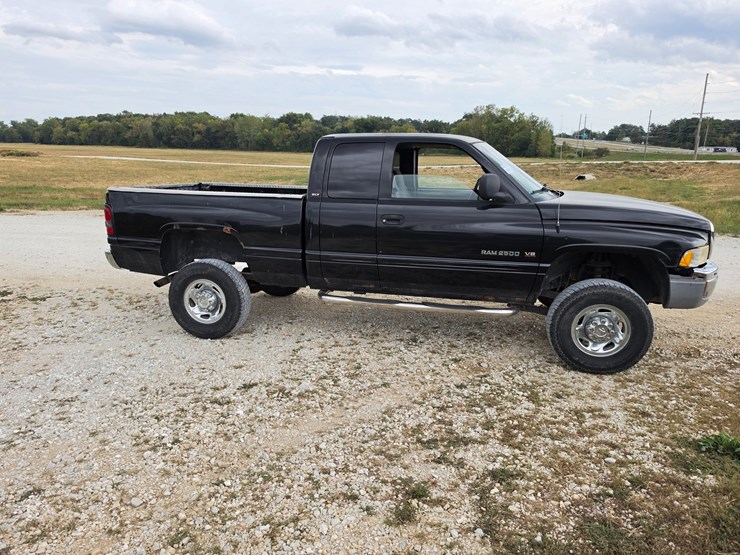 #25320-•-2001-dodge-ram-pickup-pickup-truck-image-21