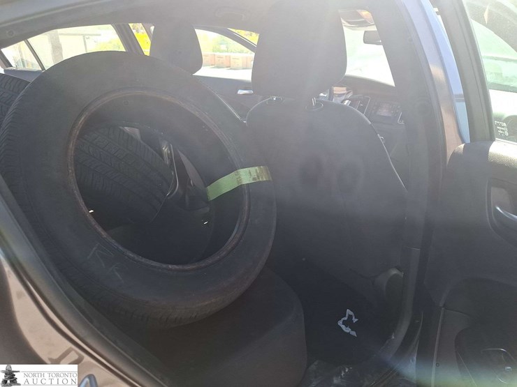 non-operable-2016-dodge-charger-image-18