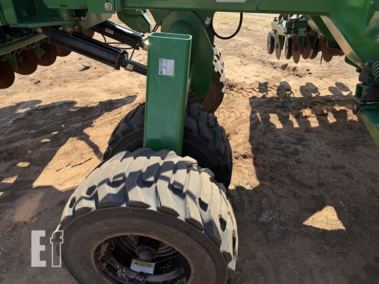 great-plains-3s4000hd-image-13
