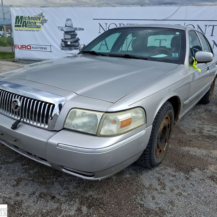 2006 Mercury Grand Marquis LS Premium 4dr Sedan