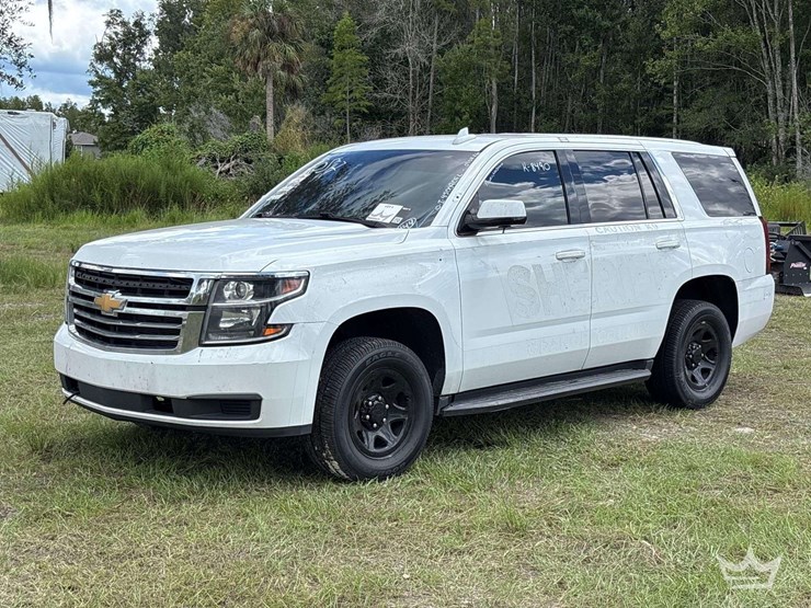 2020-chevrolet-tahoe-image-1