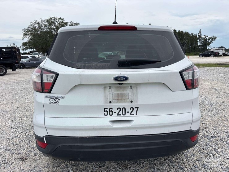 2017-ford-escape-image-25