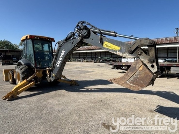 2018-deere-410l-image-4