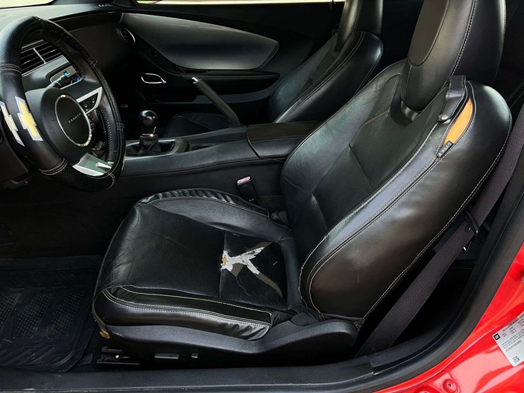 2010-chevrolet-camero-2lt-coupe-6-speed-manual-transmission-(189,646-miles)-image-21