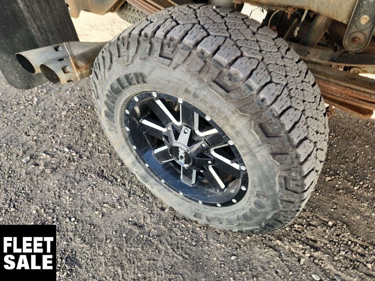2017-ford-f350-image-10