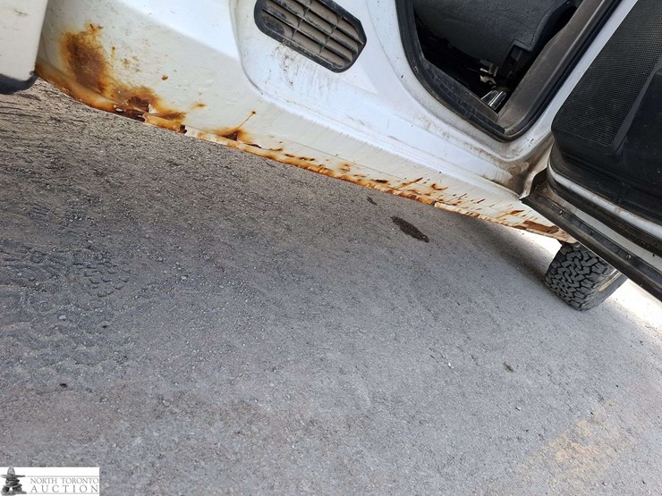 2018-dodge-1500-image-30