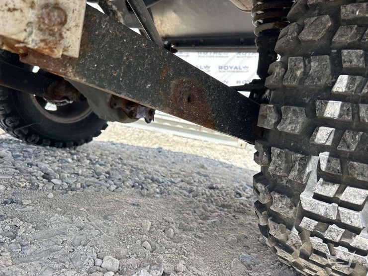 2023-club-car-carryall-1500-4x4-diesel-utility-cart-image-13