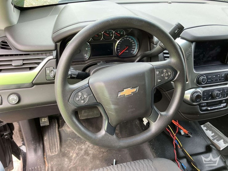 2019-chevrolet-tahoe-image-13
