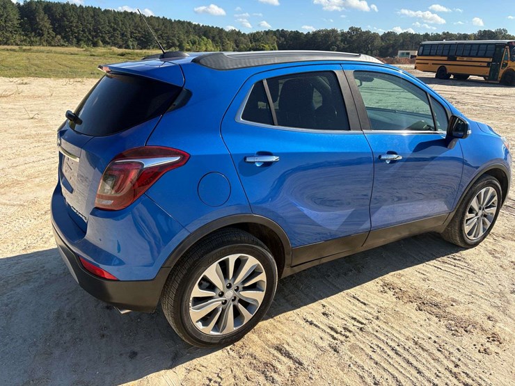 2018-buick-encore-image-3