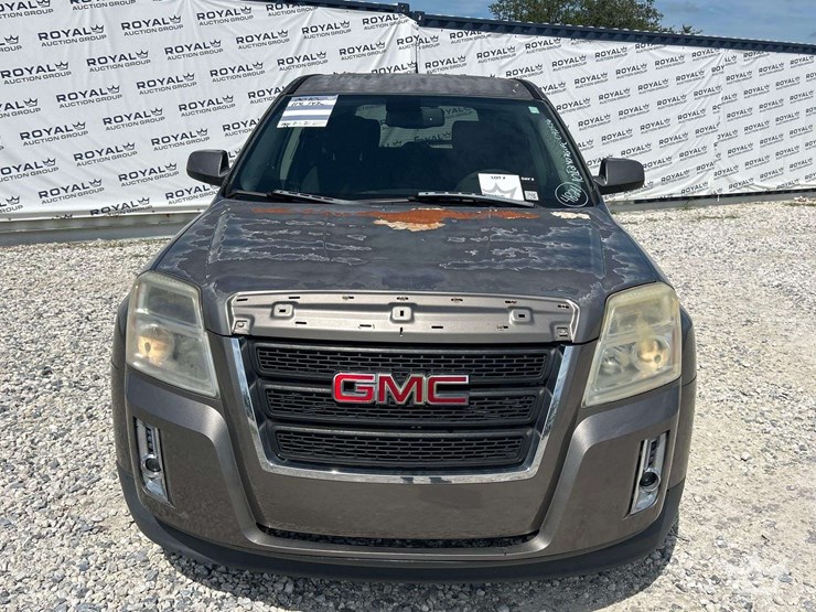 2010-gmc-terrain-image-22