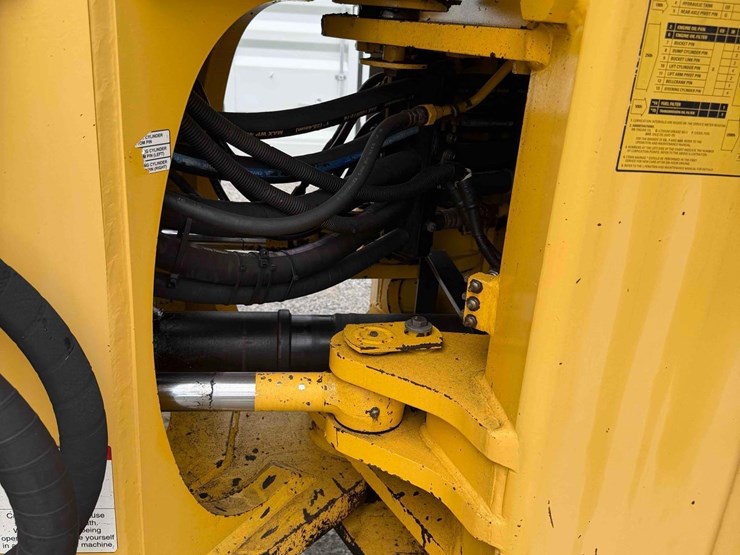 komatsu-wa450-image-17