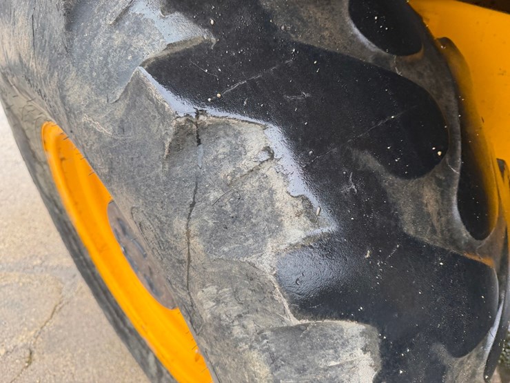 jcb-3cx-image-54