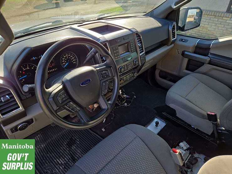 2016-ford-f150-image-17