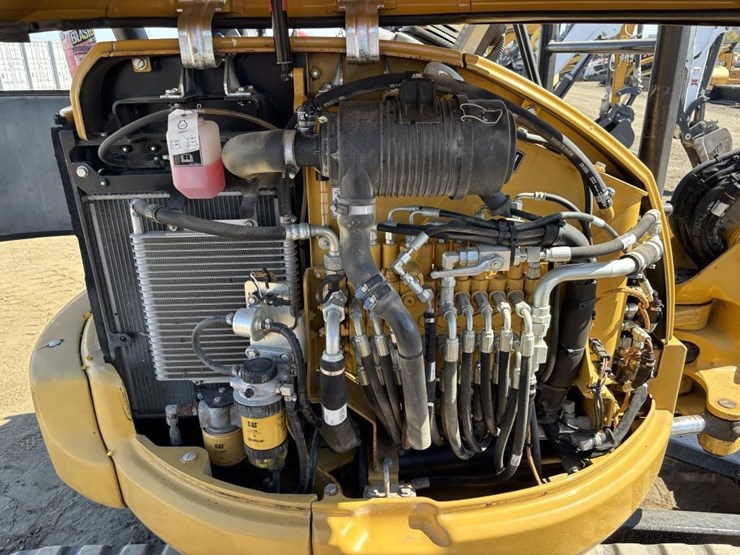 caterpillar-303e-cr-image-33