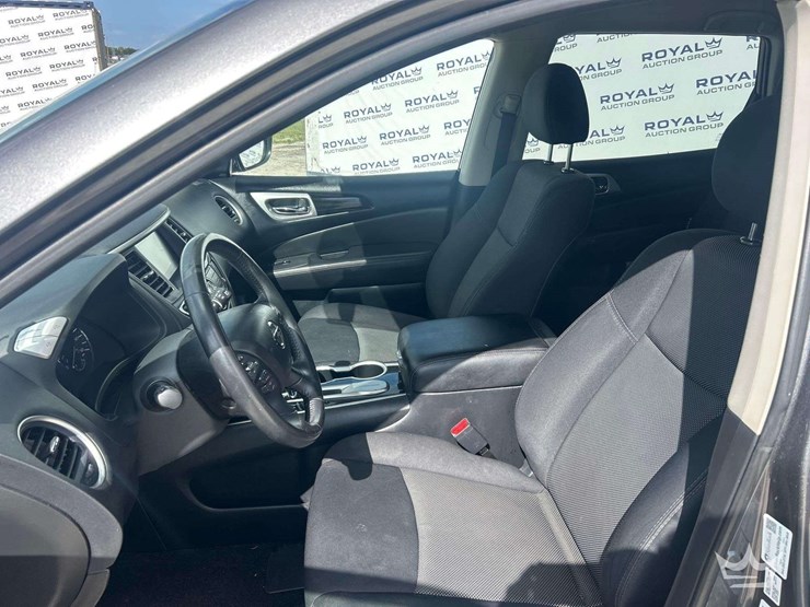 2019-nissan-pathfinder-image-19