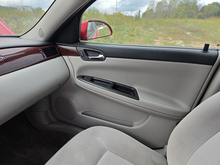 #25324-•-2009-chevrolet-impala-passenger-car-image-38