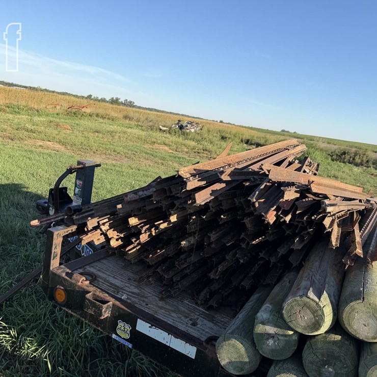 200X 5 1/2FT T-POSTS