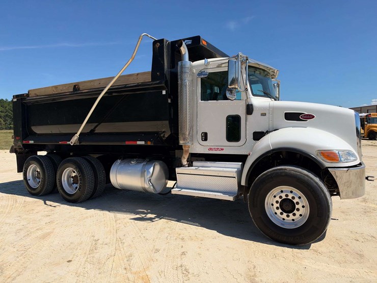 2020-peterbilt-348-image-5