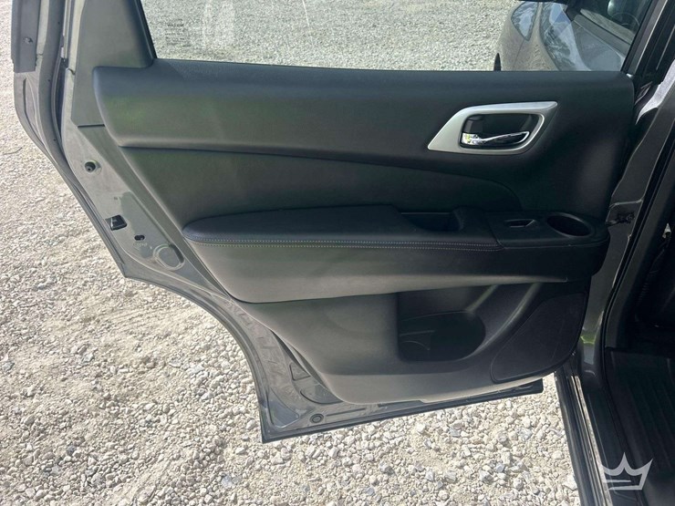 2019-nissan-pathfinder-image-20