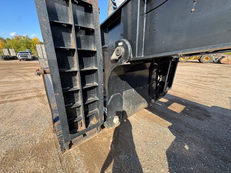 #1954-•-2016-felling-x-force-paver-special-lowboy-image-13
