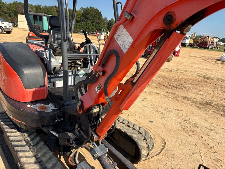 2016-kubota-kx91-3-image-16