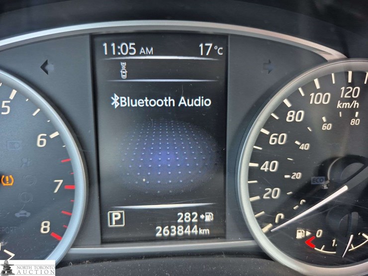 2018-nissan-sentra-sv-4dr-sedan-image-18