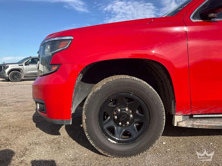 2018-chevrolet-tahoe-image-31
