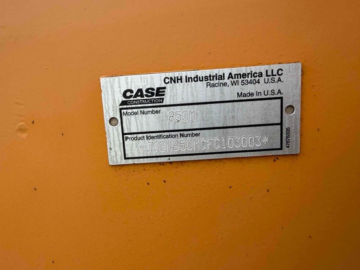 2016-case-850m-wt-image-26