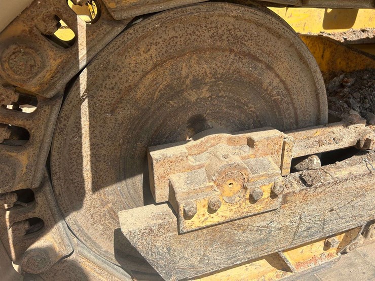 2003-deere-650h-lgp-image-34