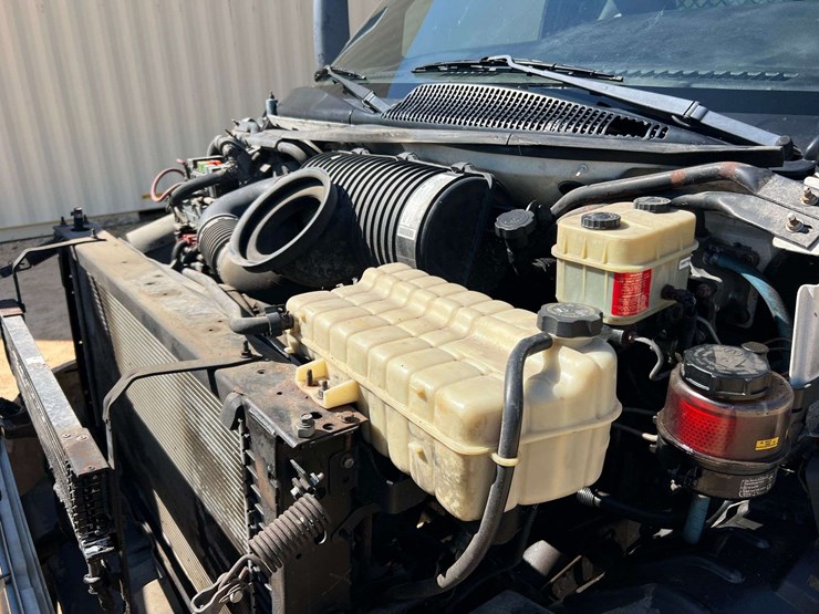 2003-chevrolet-kodiak-c4500-image-8
