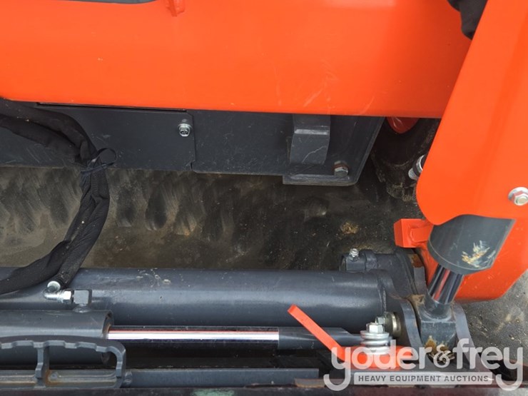 2024-kubota-ssv65-image-20