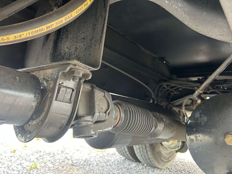 2019-international-durastar-4300-image-31