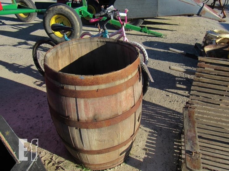 wood-barrel-image-1