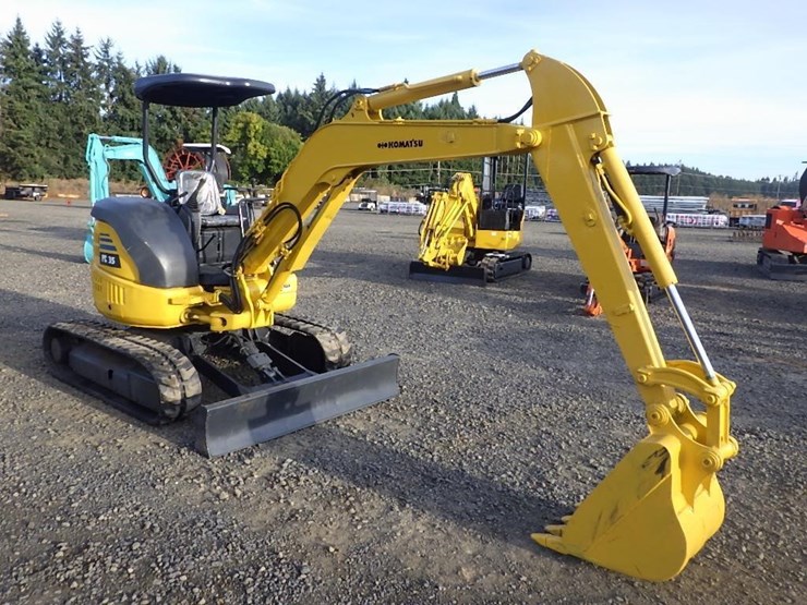 komatsu-pc35mr-1-image-7