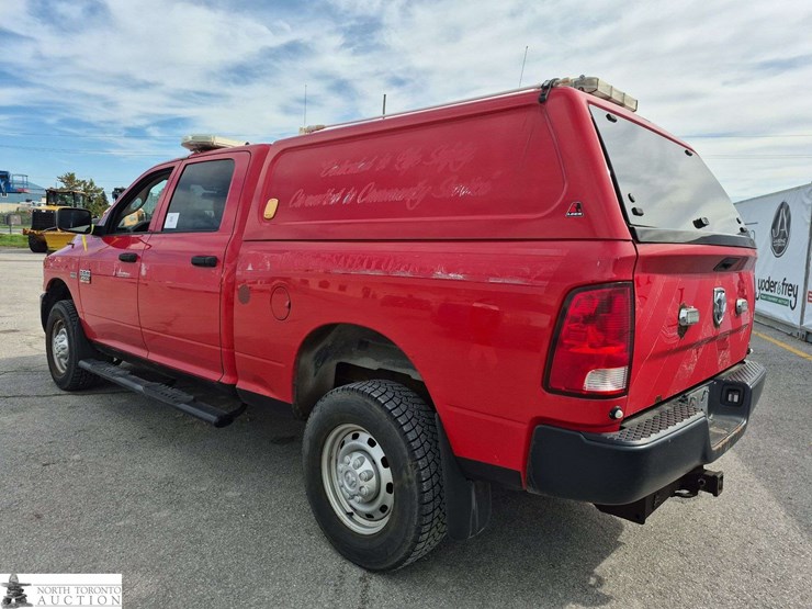 2012-dodge-2500-image-7