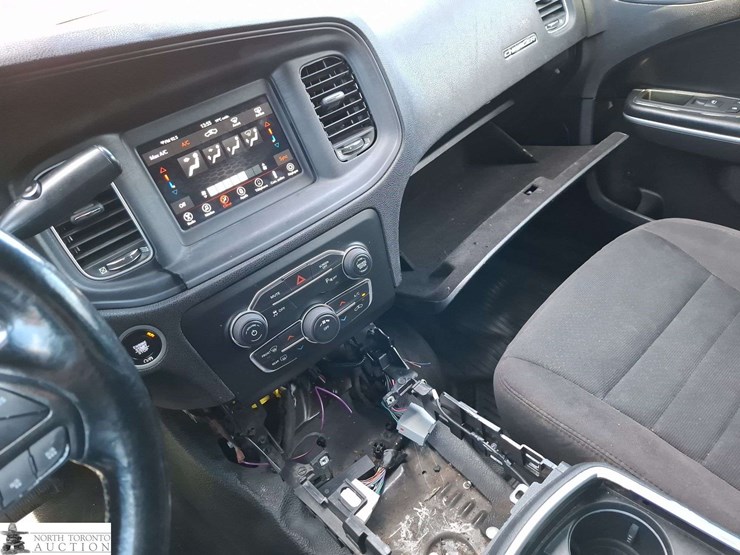 2019-dodge-charger-image-12