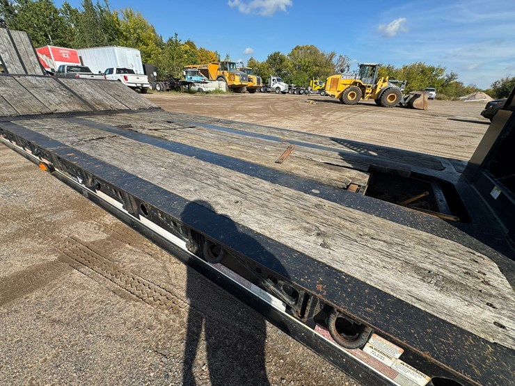 #1954-•-2016-felling-x-force-paver-special-lowboy-image-21