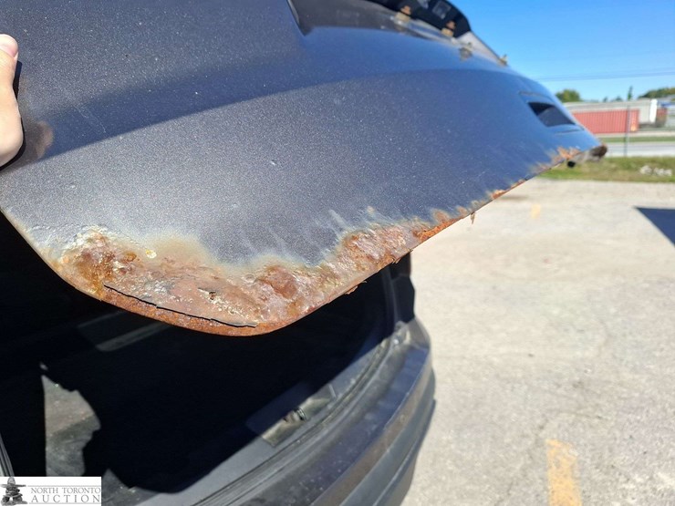 2016-ford-explorer-image-28