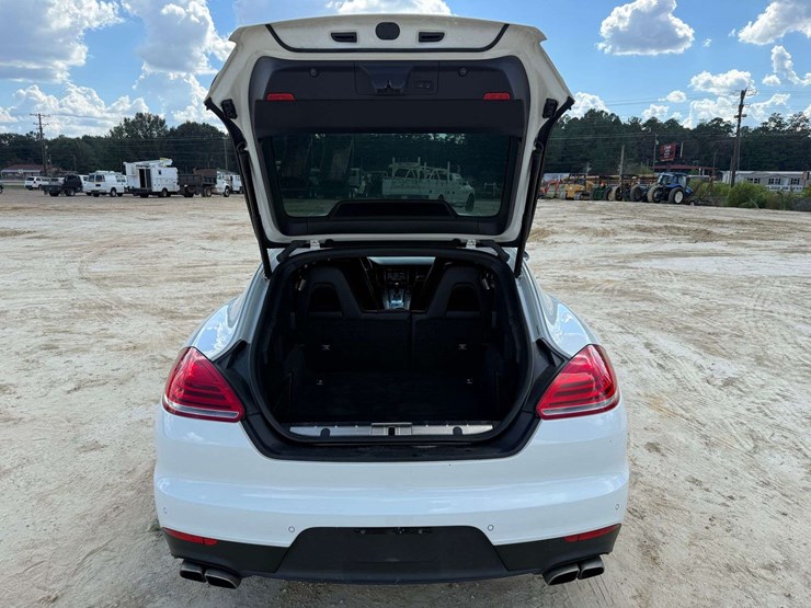2016-porshe-panamera-4-door-hatchback-(132,955-miles)-image-35