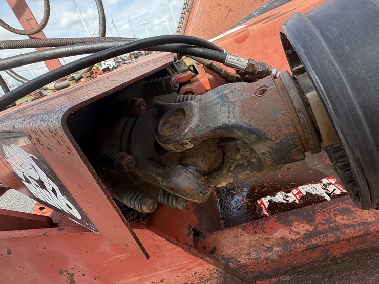 rhino-15'-brush-cutter-image-16