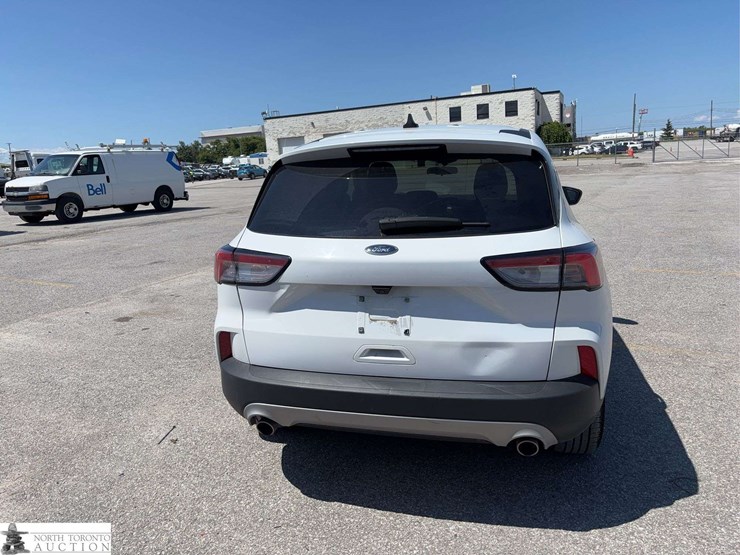 2022-ford-escape-image-6