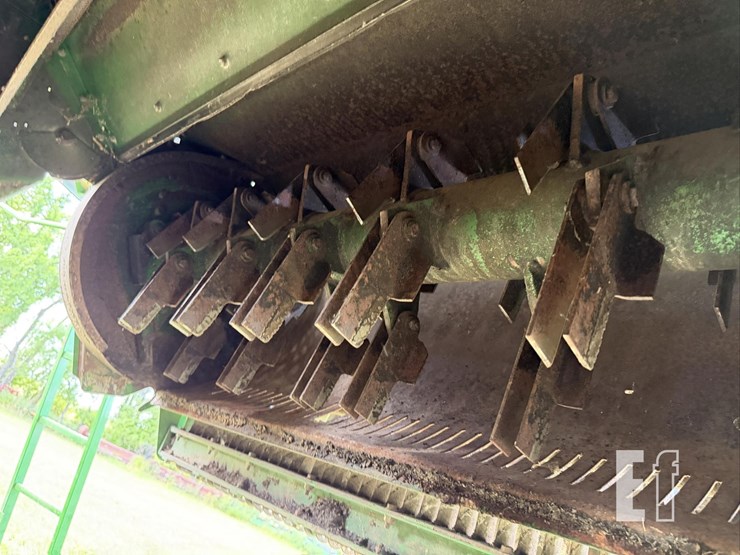 2011-john-deere-9870-sts-image-56