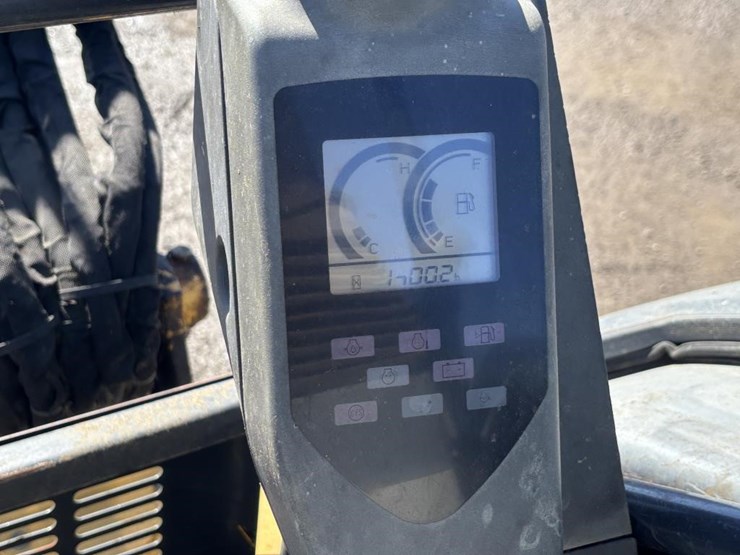 deere-27d-image-31