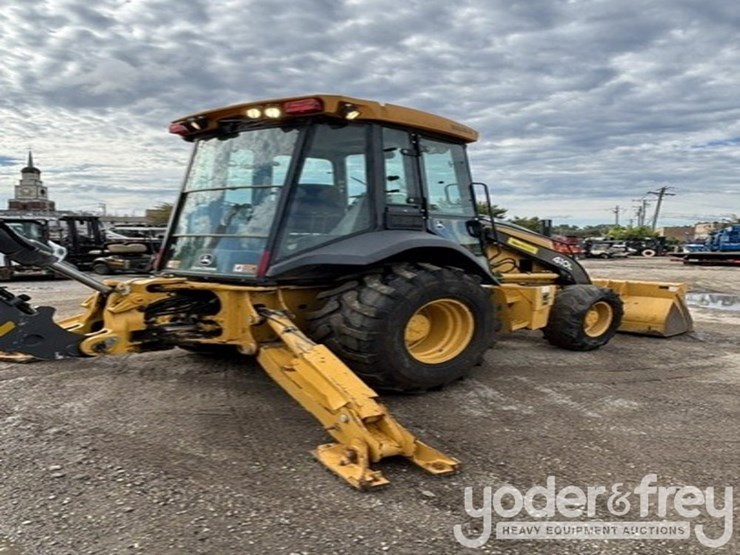 2018-deere-410l-image-3