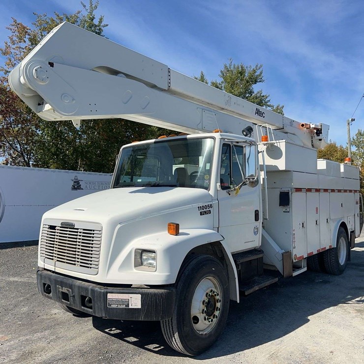 2002 FREIGHTLINER FL70