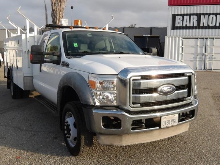 2011-ford-f550-image-2
