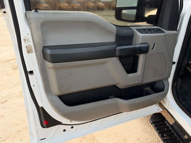 2017-ford-f250-image-9