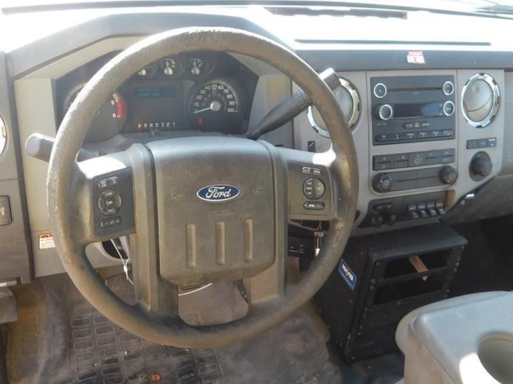 2015-ford-f450-image-25